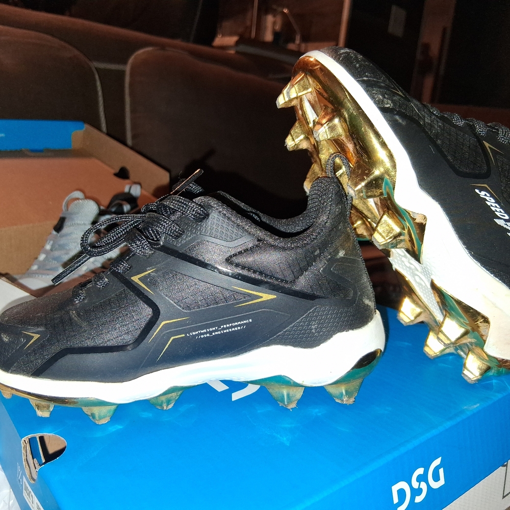 DSG Kids Black and Gold Soccer Sneakers